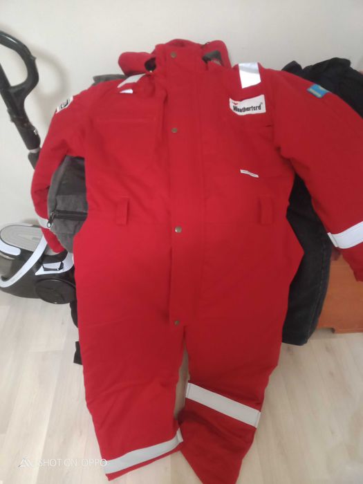 Продам спец,одежду новый размер хл,