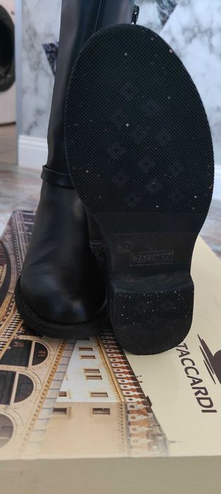 Продам сапоги детские на девочку