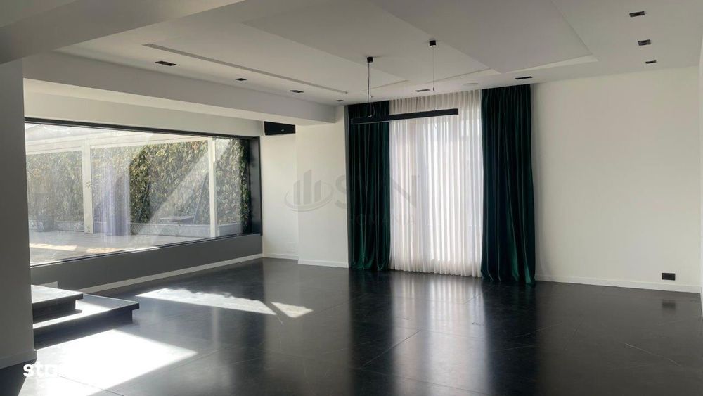 Penthouse I Aviatiei l Terasa 163 mp l Suprafata utila 263 mp