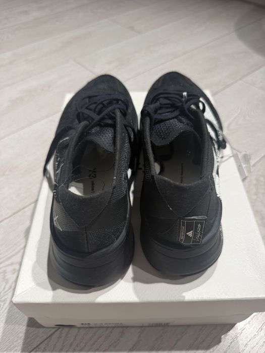 Adidas y 3 boston 11