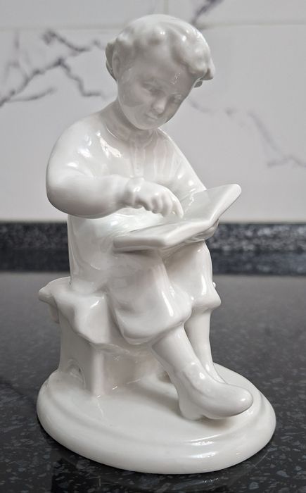 Статуэтки производства СССР