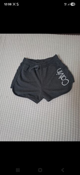 Pantaloni scurti femei