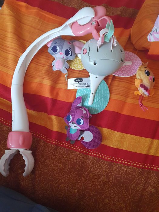 Музикална въртележка за легло Tiny Love