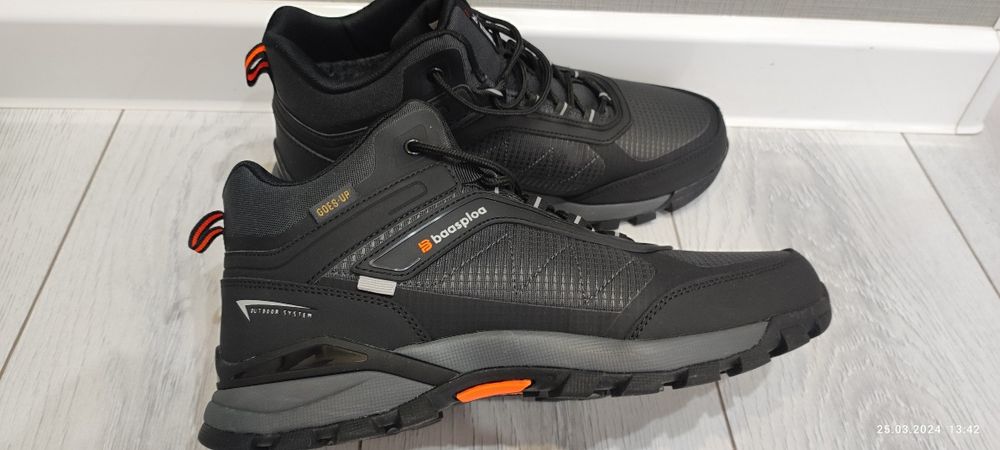 спортивная обувь