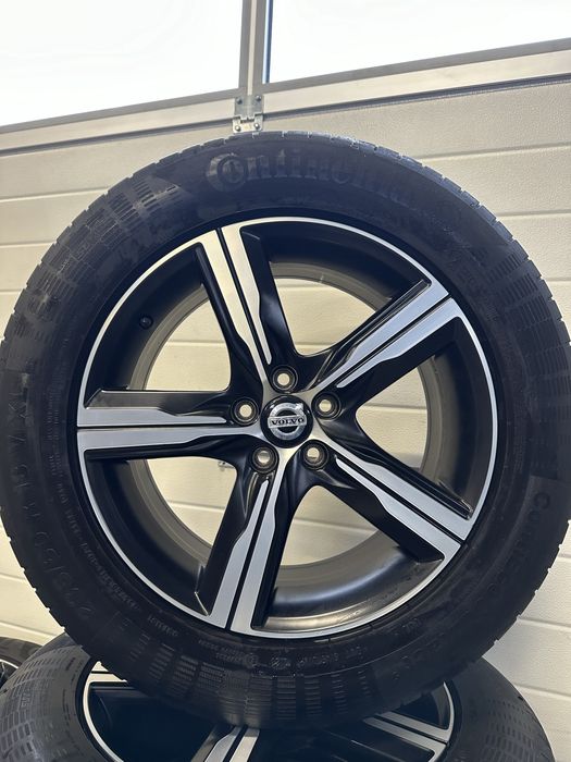 Jante NOI 18 ORIGINALE Volvo XC60 R-Design Vara 235/60/18 2023 Ixion