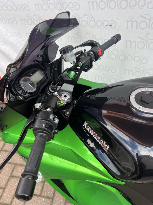 Motoideea vinde  KAWASAKI  Z1000SX  2015 ABS Rate Garantie