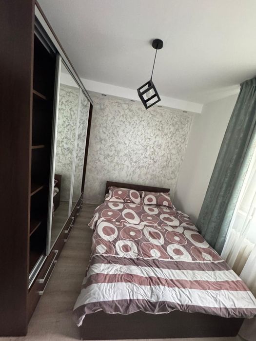 PF, vand ap 2 camere, cartier Manastur, zona McDonalds