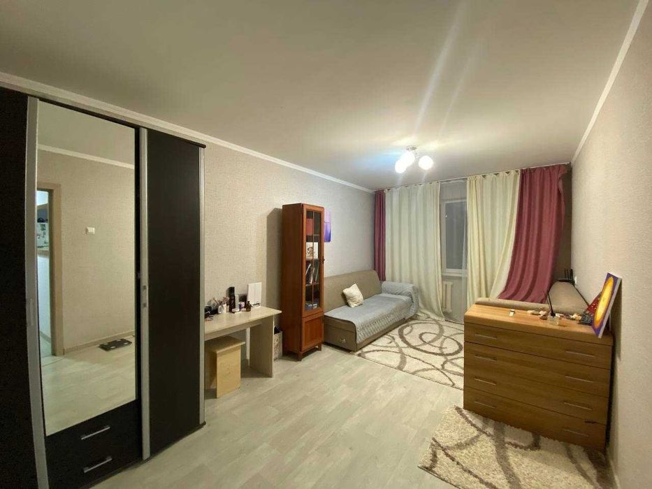 2 ком кв, Есет батыра, пр. Абая 13 млн 1 этаж