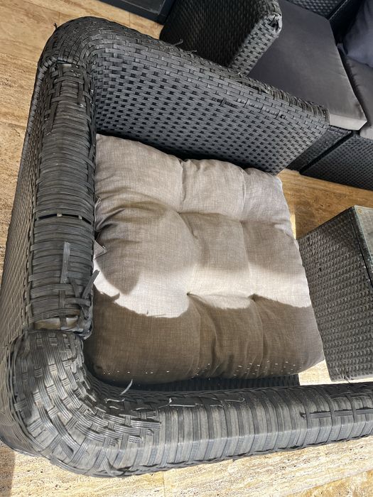 Градинска  мебел/ диван 5 места / със забележки