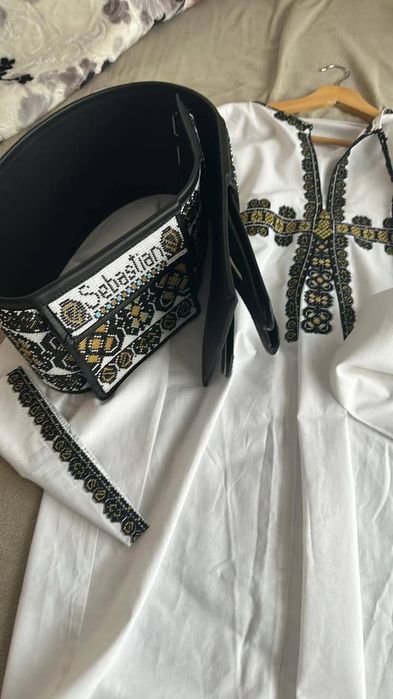 Curele și chimire cu margele