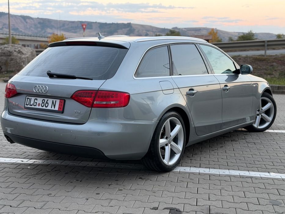 Audi A4 2.0 TDI  143 cai  CAGA