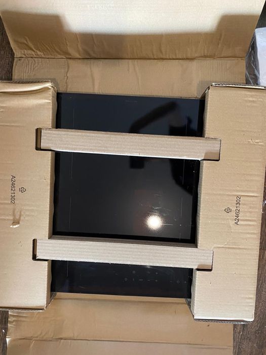 Plită cu inducție IKEA 7350W Nouă