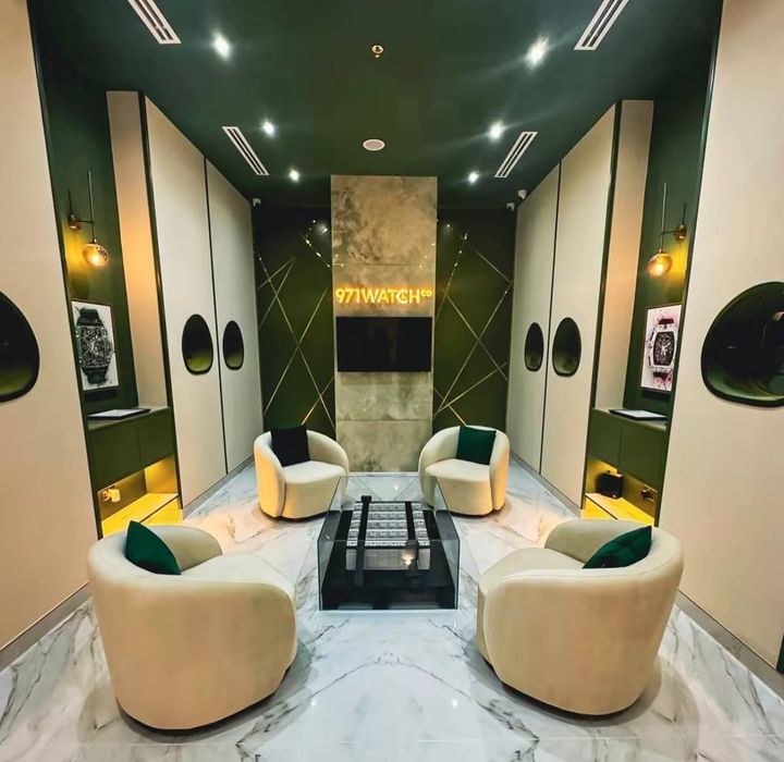 Денежные столы для офисса