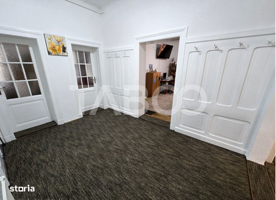 Apartament decomandat 4 camere 130mpu pivnita acces auto Orasul de Jos