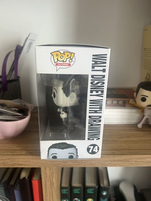 FunkoPop Walt Disney With Drawing