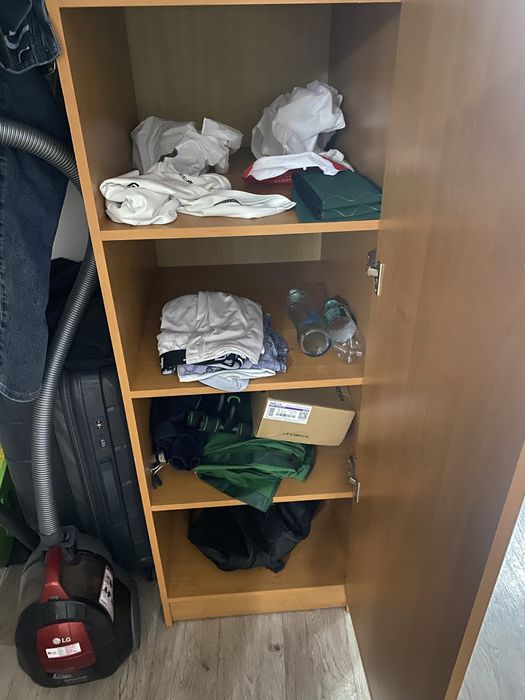 Комод с зеркалом