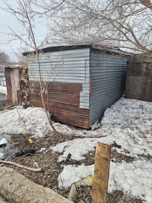 Продам металлический гараж