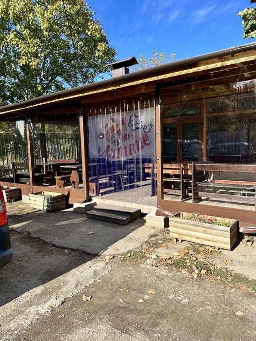 Ветроупорни завеси тенти сенници PVC винил кристал ветробрани шатри