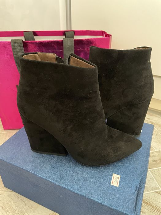 обувь на каблуках