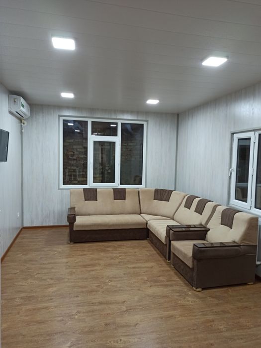 Утеплённая жилая бытовка готовая к эксплуатации.