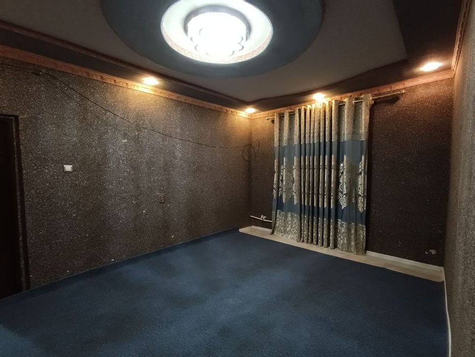 Сдаю однокомнатную квартиру в городе Термез