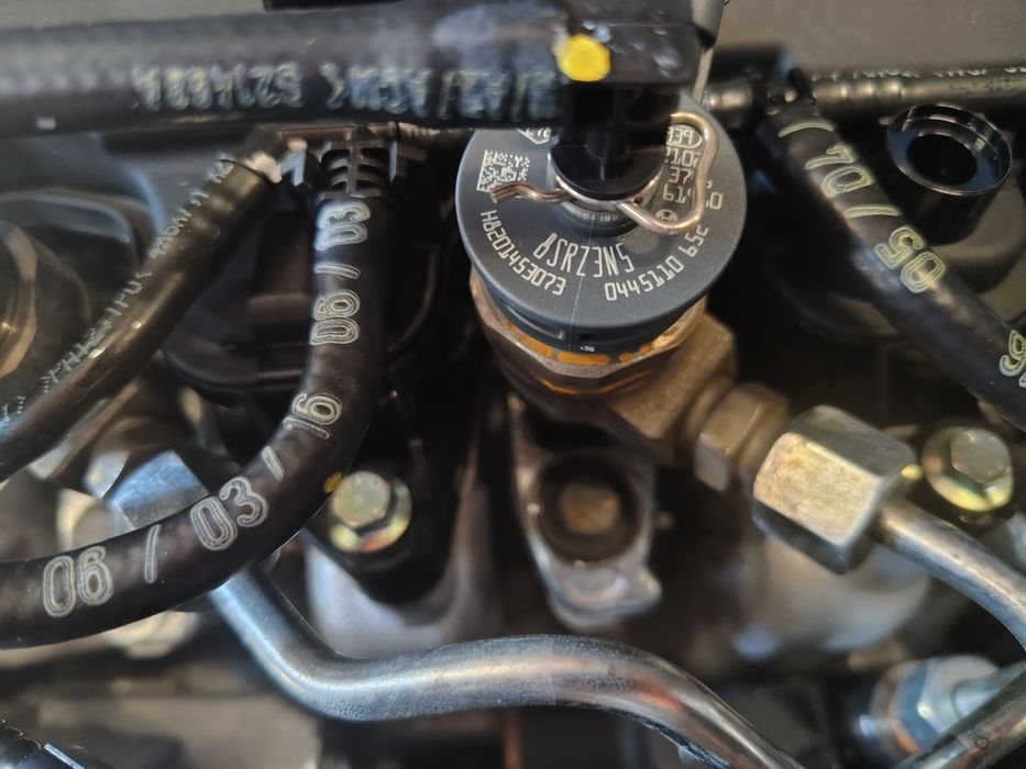 Injector injectoare Renault clio4 renault megane dacia duster dacia Logan MCV Mercedes citan 1.5dci euro6 cod 0445110652 sau h8201453073