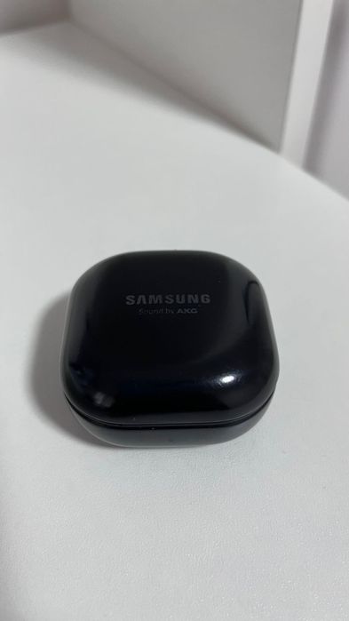 Срочно продам наушники SAMSUNG