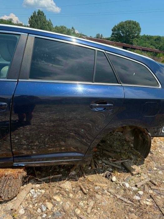 Предни и задни врати за Toyota Avensis 2009-2014г комби