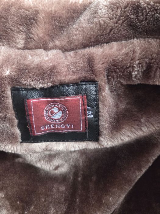 Продам кожанную куртку.