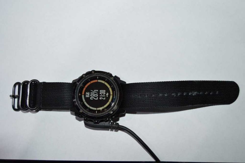 Ceas antrenament GARMIN Tactix Bravo - military style