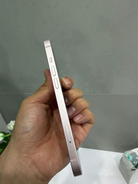 iPhone 13, 128Gb розовый