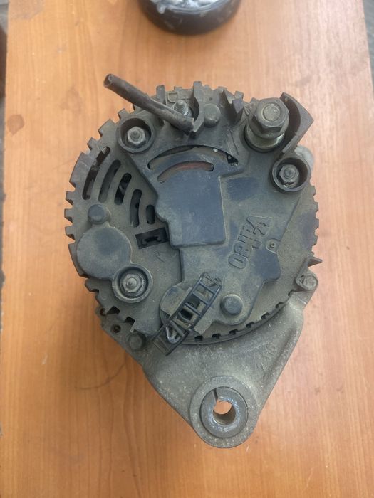 alternator vw skoda seat audi cod 058903016E 14V 90A