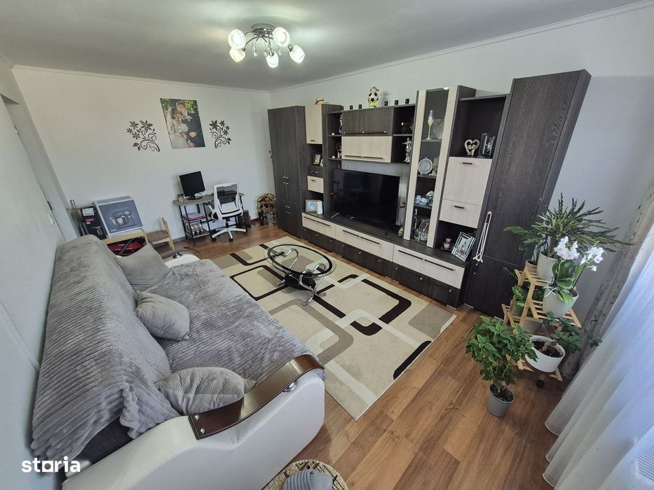 3Cam-Soarelui-3 Min Spitalul Judetean-Balcon-Mobilat-68 MP-88.000 Euro