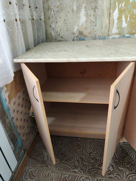 Продаем куханый гарнитур