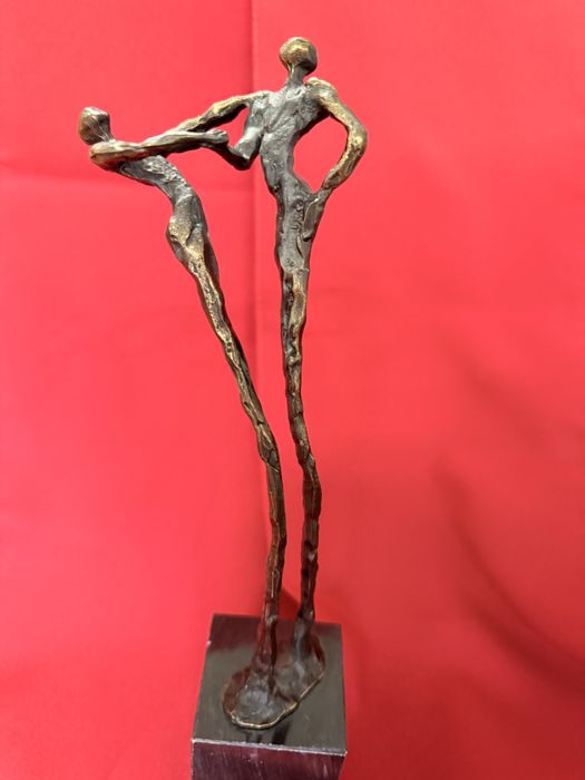 Бронзова пластика