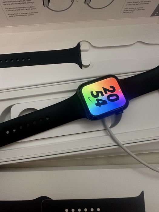 Apple watch 44 mm 32 gb