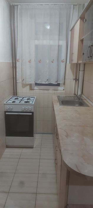 Dau în chirie pe termen lung aparent 2 camere  zona valenta strada borsecului  nr 18 z 4