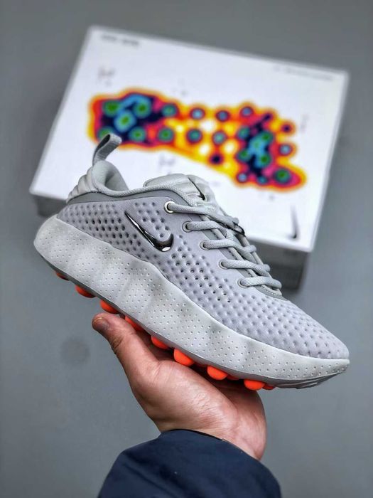 Нови мъжки маратонки Nike Air Mind 002 silver