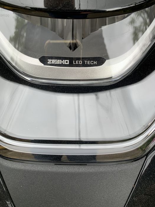 Vând scuter electric CFMoto zeeho AE8+