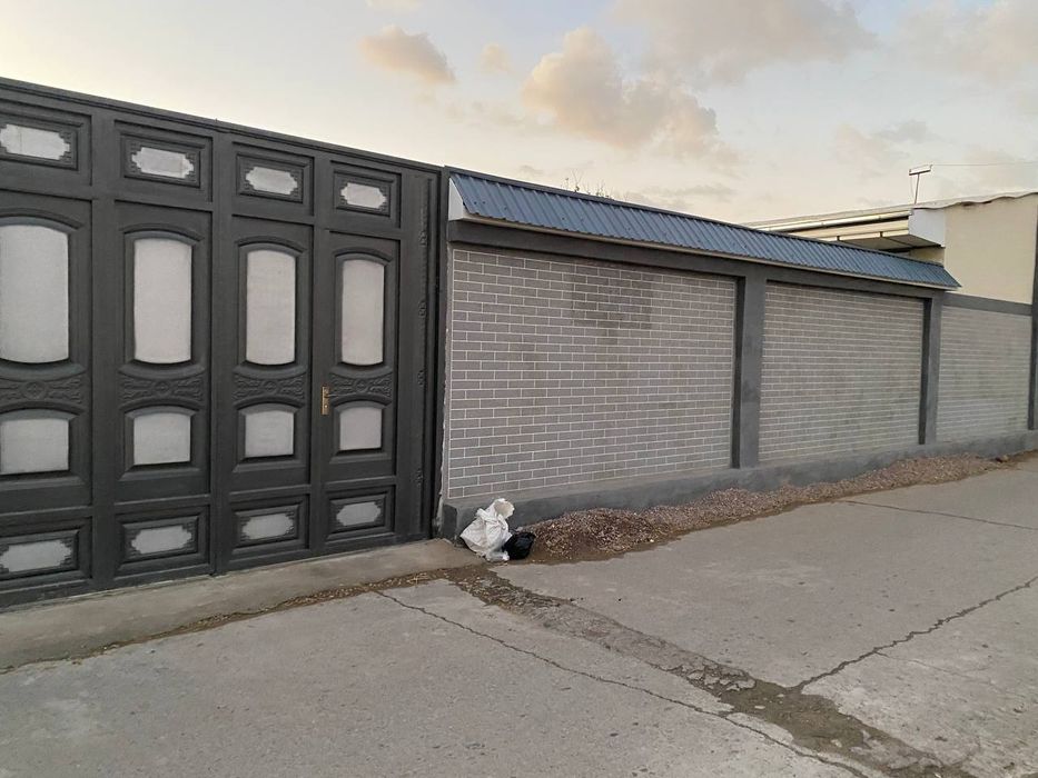 Продаётся дом 4.9 соток Куий-Чирчикский район Шоликор мфи Опытное.