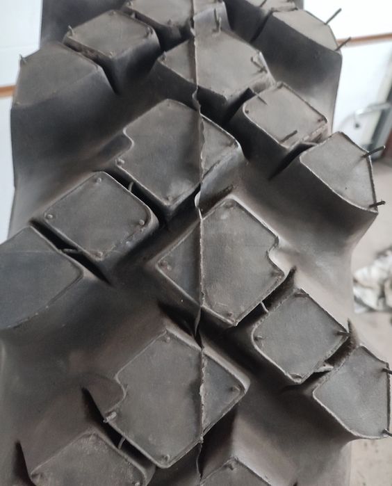 Продам колеса на зил 131