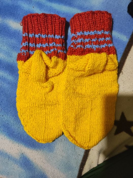 Vând ciorapi melana lucrați de mana