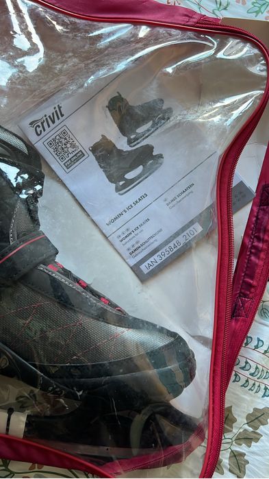 Шикарные Коньки, размер 40. Германия