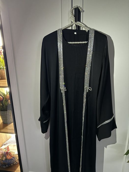 Продаются абая и тройки