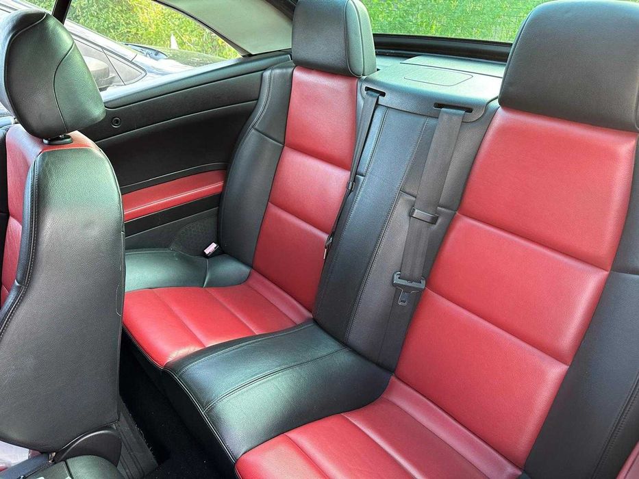 Автомобил Peugeot 307 CC