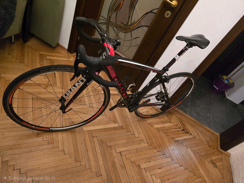 Bicicleta cursiera carbon Giant TCR 7.6kg 11v