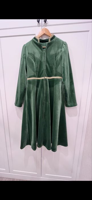 бешпент  сатылады киілмеген тап- таза размер 44-46