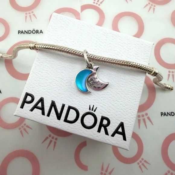 Pandora Pandantiv dublu cu semilună, nou, pret excelent!