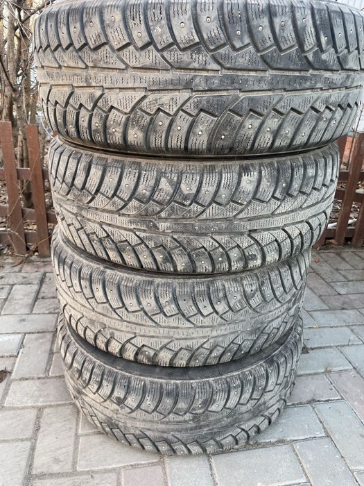 Зимние шины с шипами