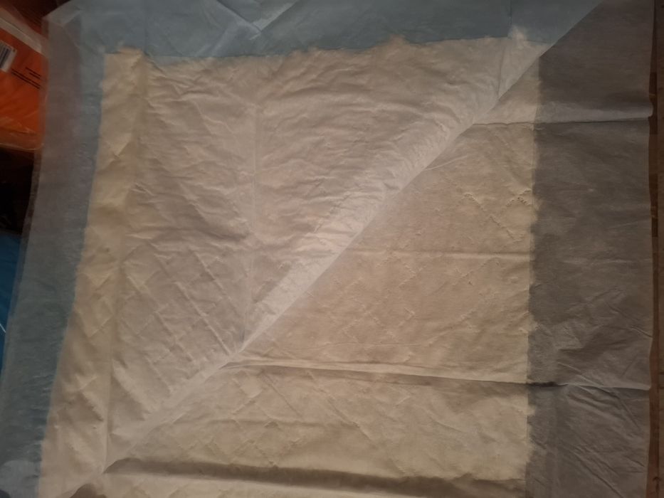 Пелёнки одноразовые, непромокаемые, мягкие, новые, размер 60х90см, США